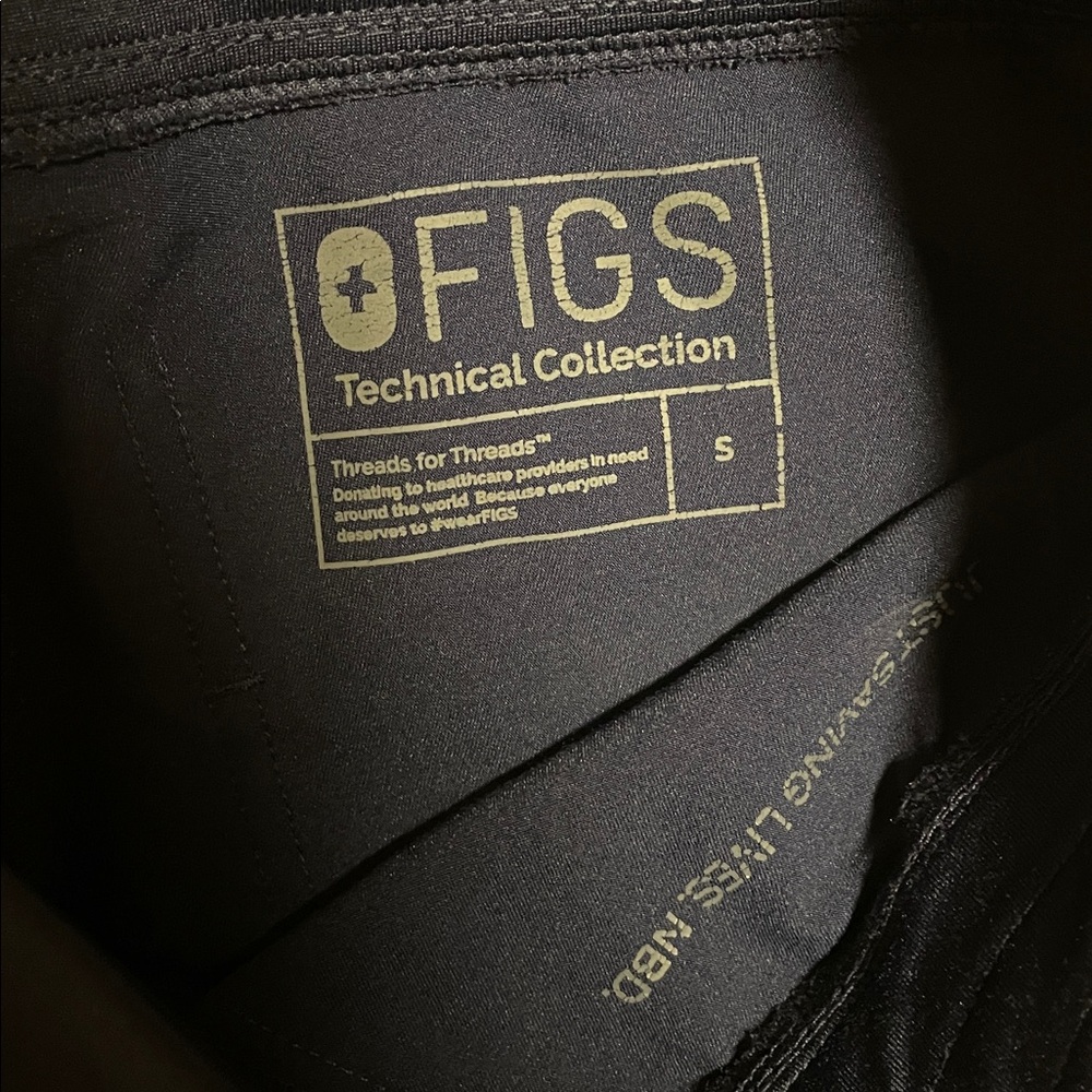 Navy Blue Figs Zamora Jogger Scrub Pants - Picture 4 of 4